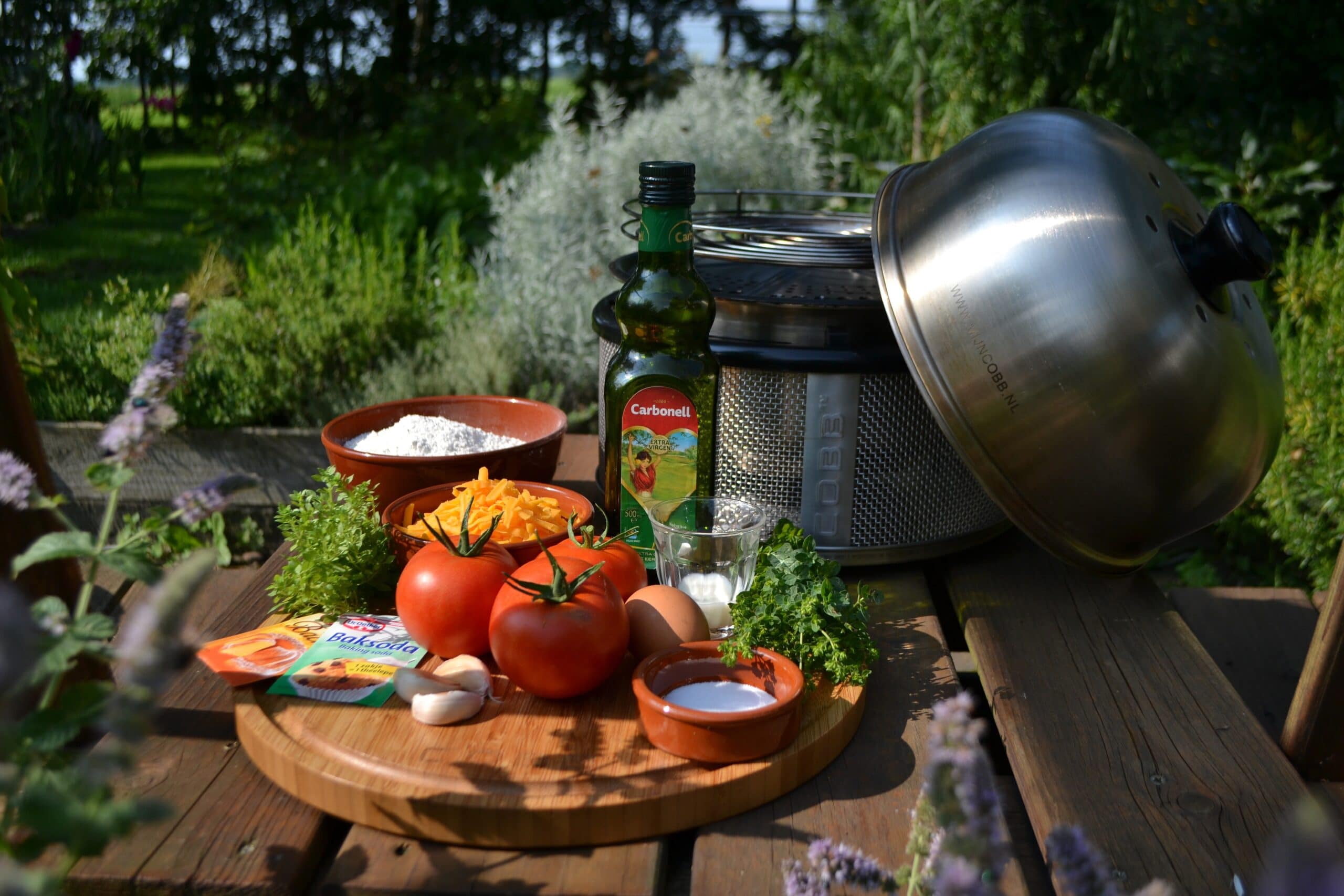 Brood bakken BBQ COBB